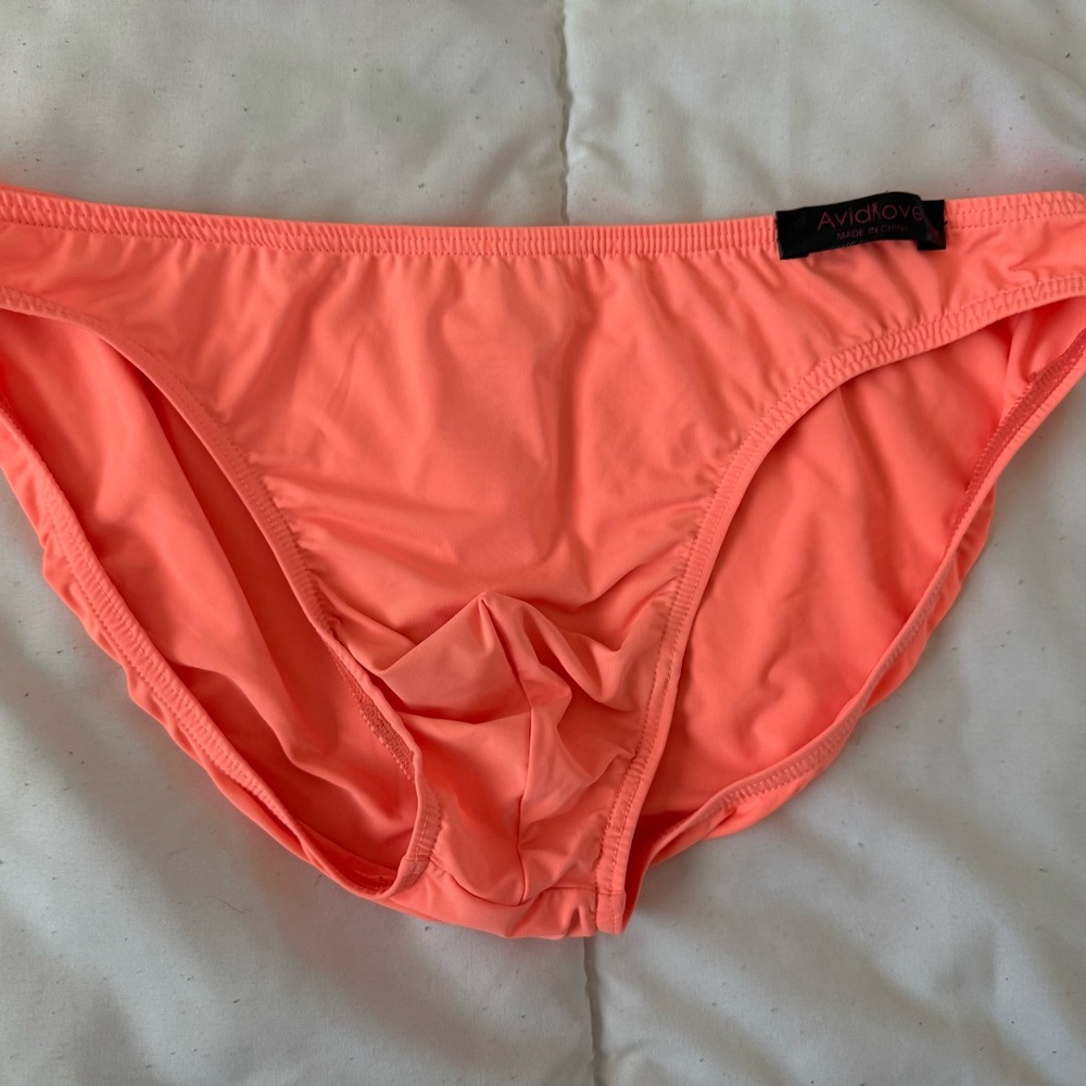 Men’s briefs